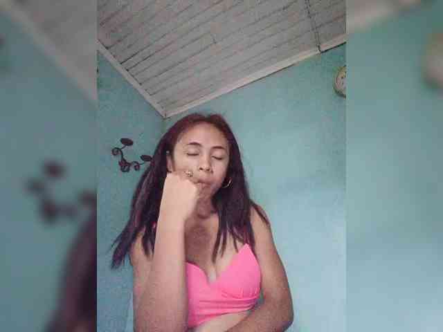 Reinewallashy3 webcam