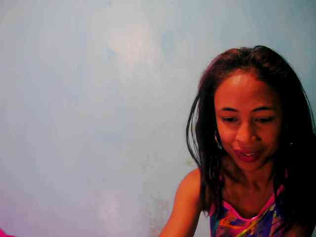 Reinewallashy3 webcam