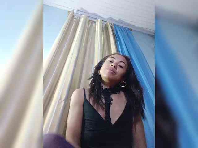 Reinewallashy3 webcam