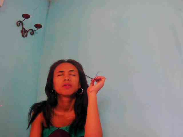 Reinewallashy3 webcam