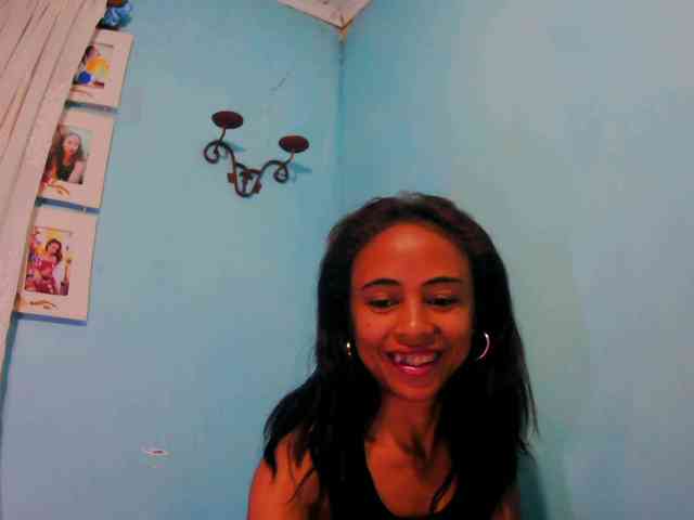 Reinewallashy3 webcam