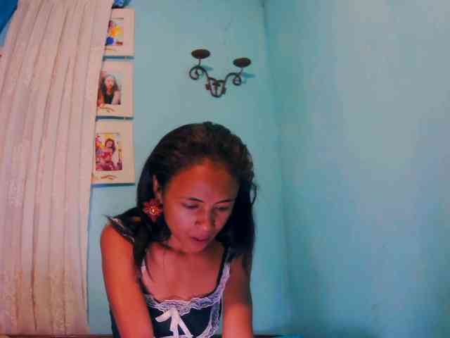 Reinewallashy3 webcam