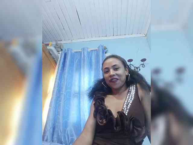 Reinewallashy3 webcam