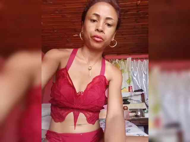 Reinewallashy3 webcam