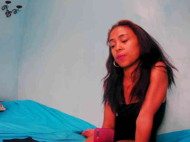 Reinewallashy3 webcam