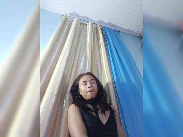 Reinewallashy3 webcam