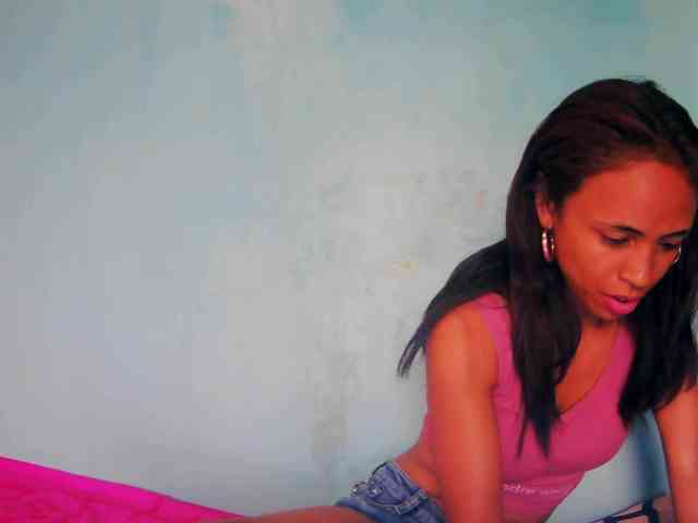 Reinewallashy3 webcam