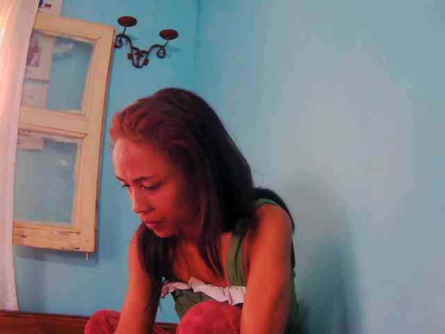 Reinewallashy3 webcam