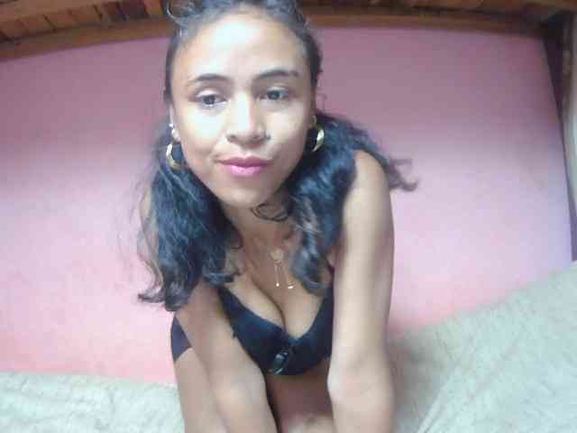 Reinewallashy3 webcam