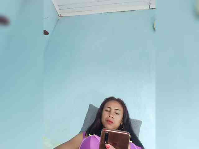 Reinewallashy3 webcam