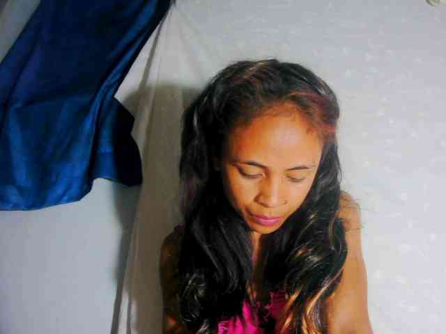 Reinewallashy3 webcam