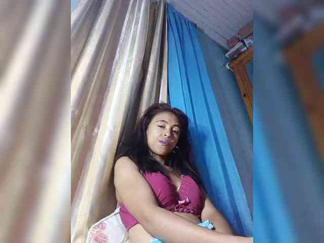 Reinewallashy3 webcam