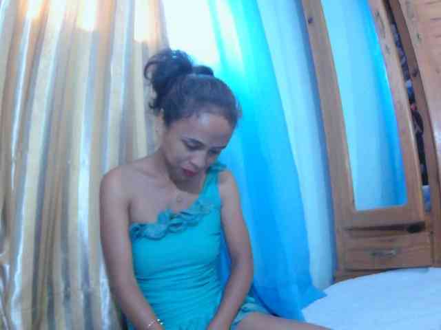 Reinewallashy3 webcam