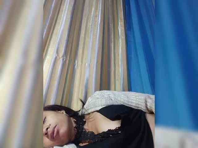 Reinewallashy3 webcam