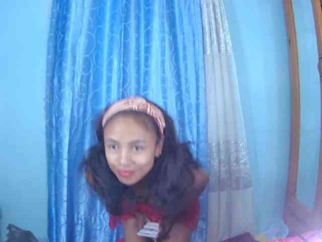 Reinewallashy3 webcam