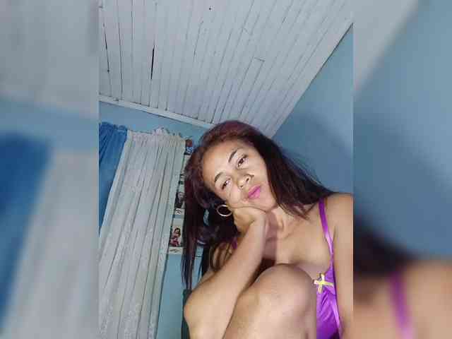 Reinewallashy3 webcam