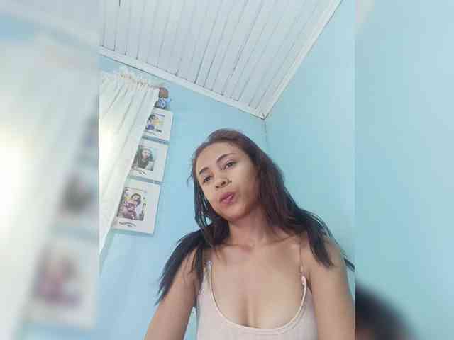 Reinewallashy3 webcam