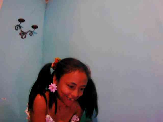 Reinewallashy3 webcam