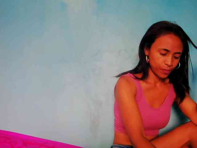 Reinewallashy3 webcam