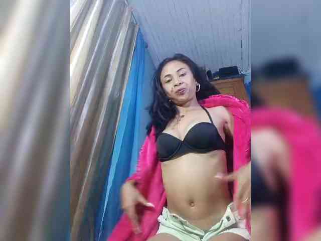 Reinewallashy3 webcam