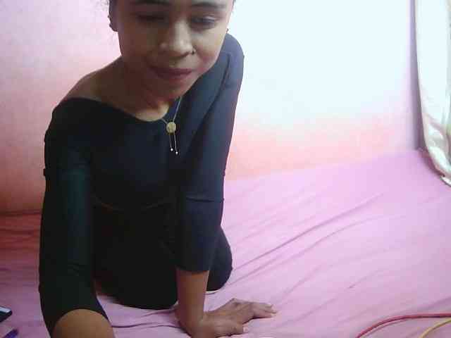 Reinewallashy3 webcam