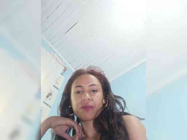 Reinewallashy3 webcam