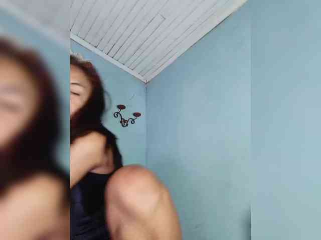 Reinewallashy3 webcam