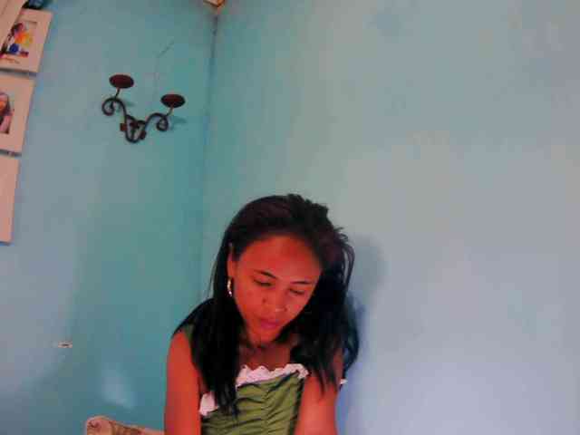 Reinewallashy3 webcam