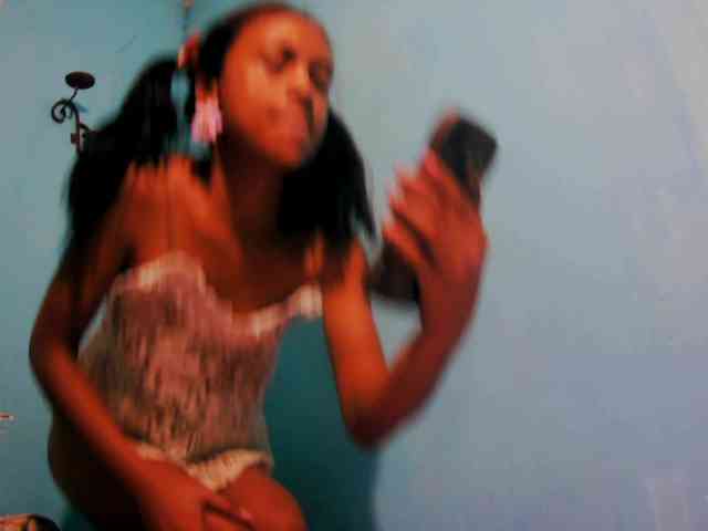 Reinewallashy3 webcam