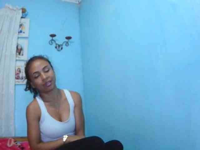 Reinewallashy3 webcam