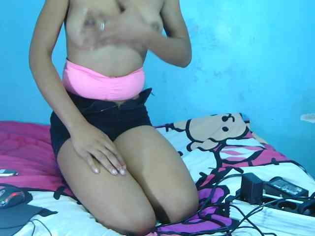 Reinewallashy3 webcam