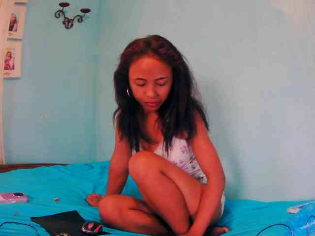 Reinewallashy3 webcam