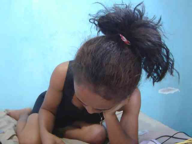 Reinewallashy3 webcam