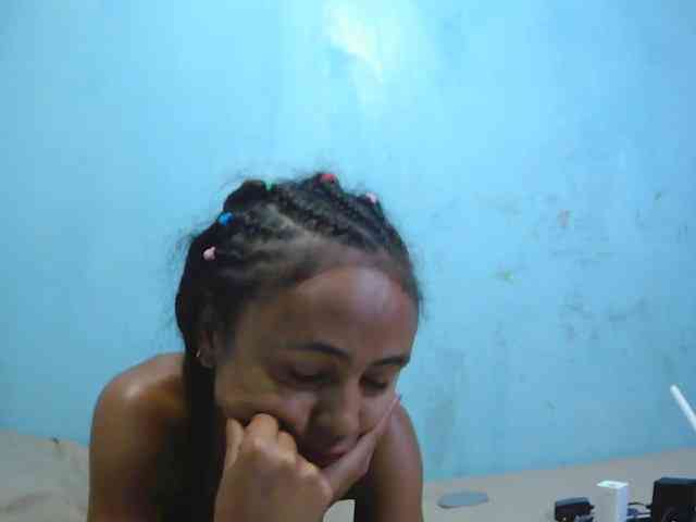 Reinewallashy3 webcam