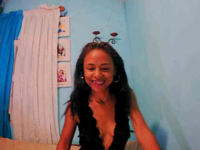 Reinewallashy3 webcam