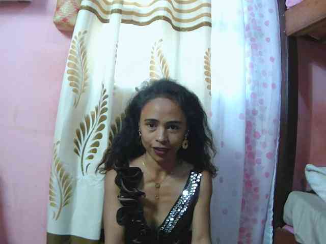 Reinewallashy3 webcam