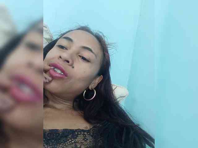 Reinewallashy3 webcam