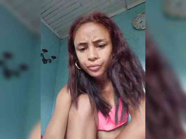 Reinewallashy3 webcam