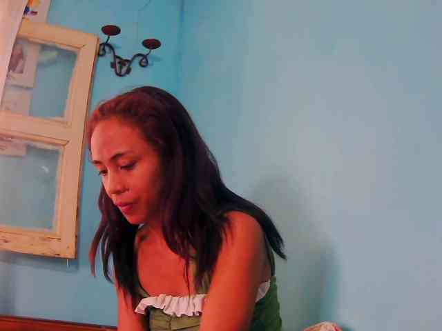 Reinewallashy3 webcam