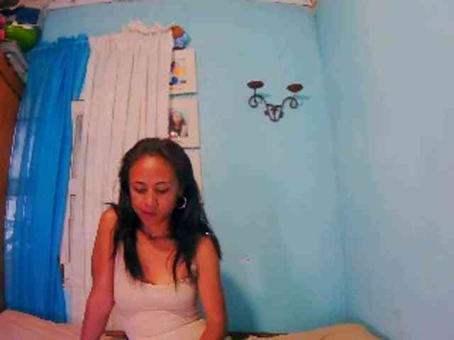 Reinewallashy3 webcam