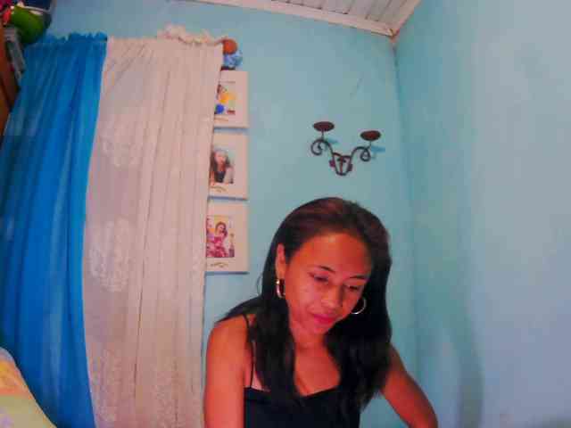 Reinewallashy3 webcam