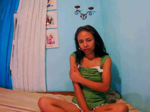 Reinewallashy3 webcam