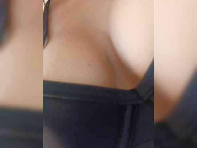 Reinewallashy3 webcam