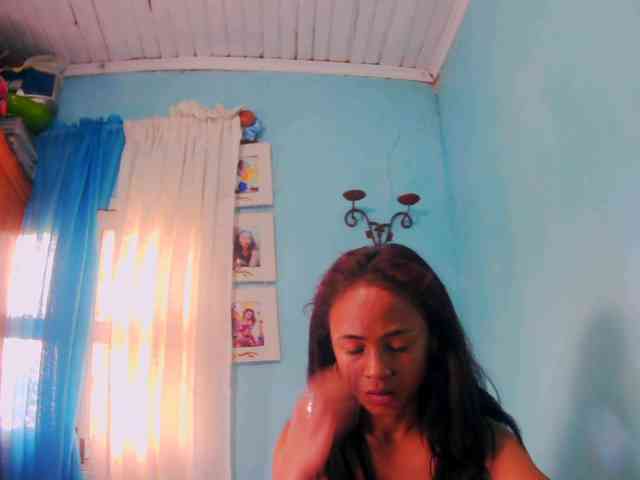 Reinewallashy3 webcam