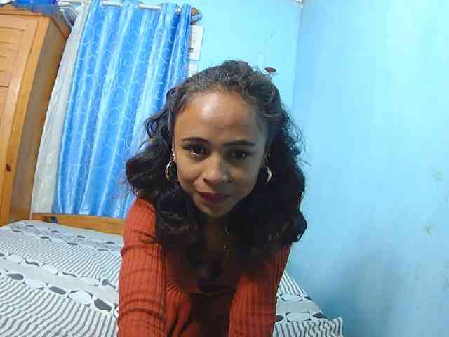 Reinewallashy3 webcam
