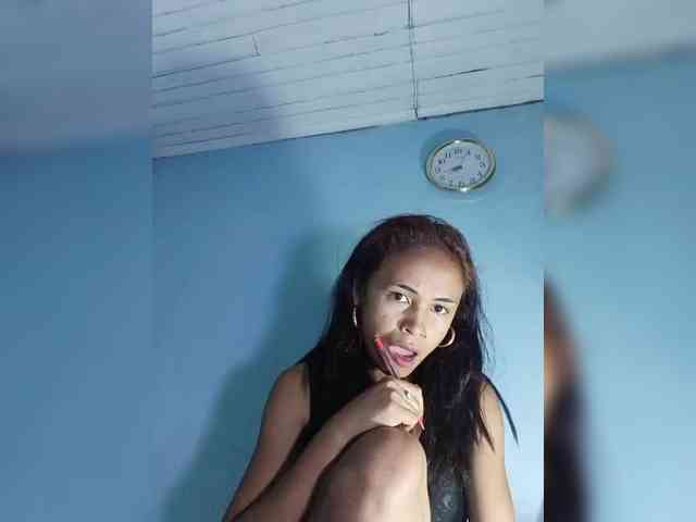 Reinewallashy3 webcam