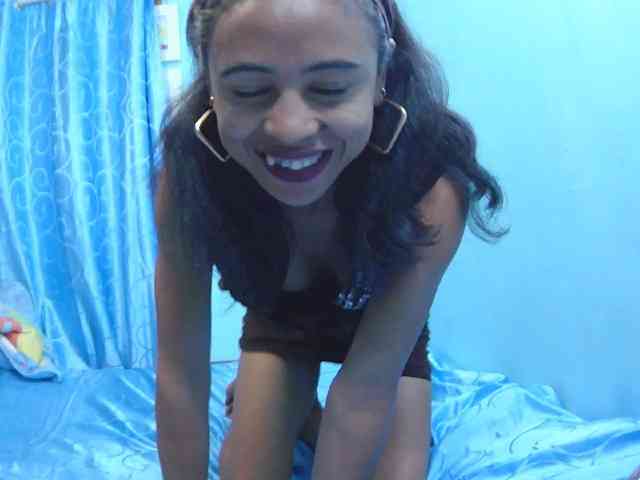 Reinewallashy3 webcam