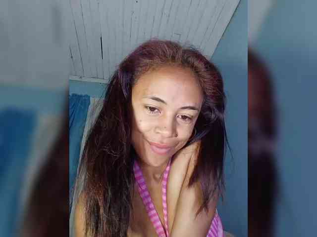 Reinewallashy3 webcam