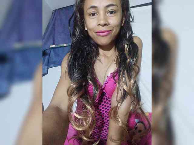 Reinewallashy3 webcam