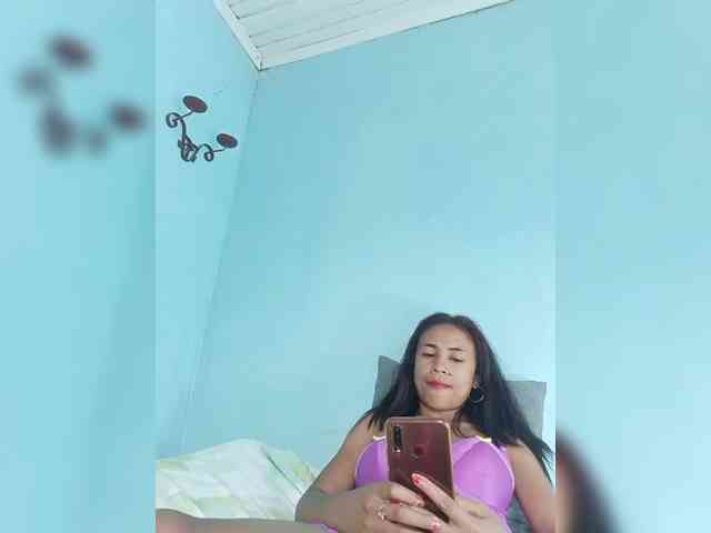 Reinewallashy3 webcam